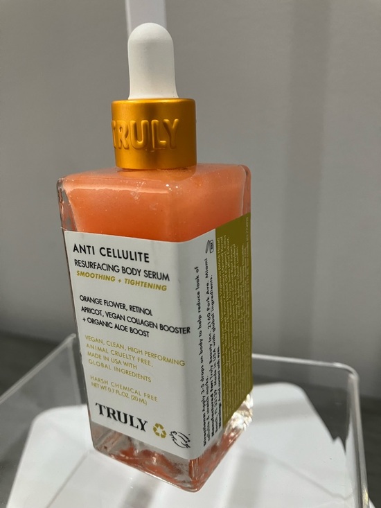 TRULY Other - TRULY Anti Cellulite Resurfacing Body Serum